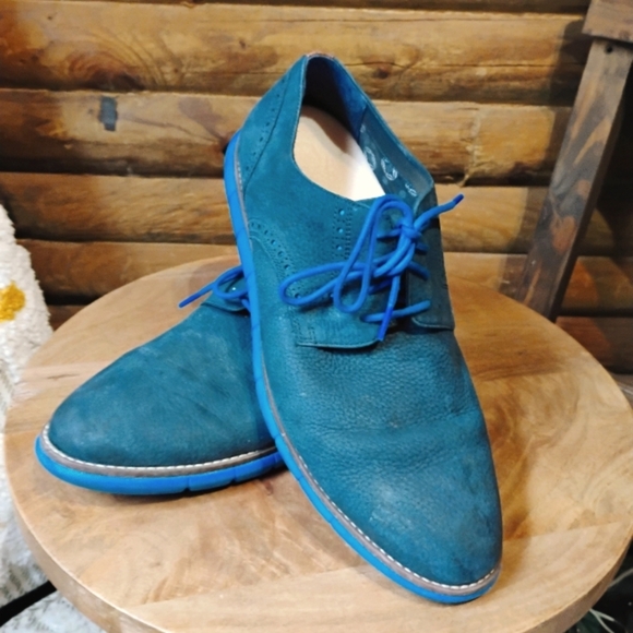 Johnston & Murphy Blue Oxfords with Soft Suede and Rounded Toe - Picture 1 of 11